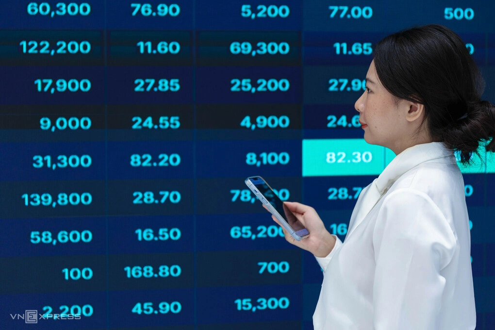 Chứng khoán hôm nay 30/7: VN-Index tăng mạnh nhất gần 4 tháng