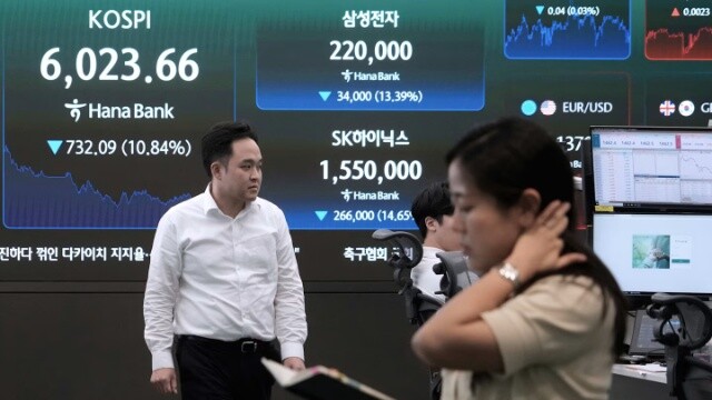 Bong bóng cổ phiếu AI xì hơi, nhà đầu tư Hàn Quốc than thở: "Cuộc đời tôi coi như xong"