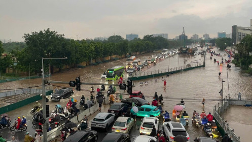 Hà Nội nêu nguyên nhân xuất hiện điểm ngập ở Long Biên