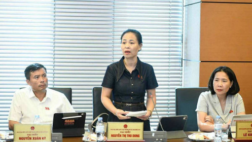 "Cần đưa chăm sóc sắc đẹp vào diện kinh doanh có điều kiện"