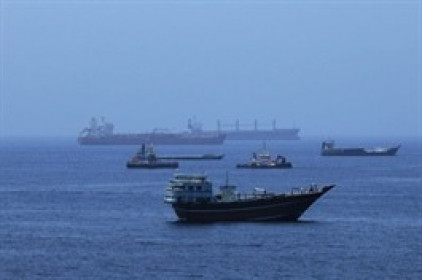 Giá dầu gần như đi ngang