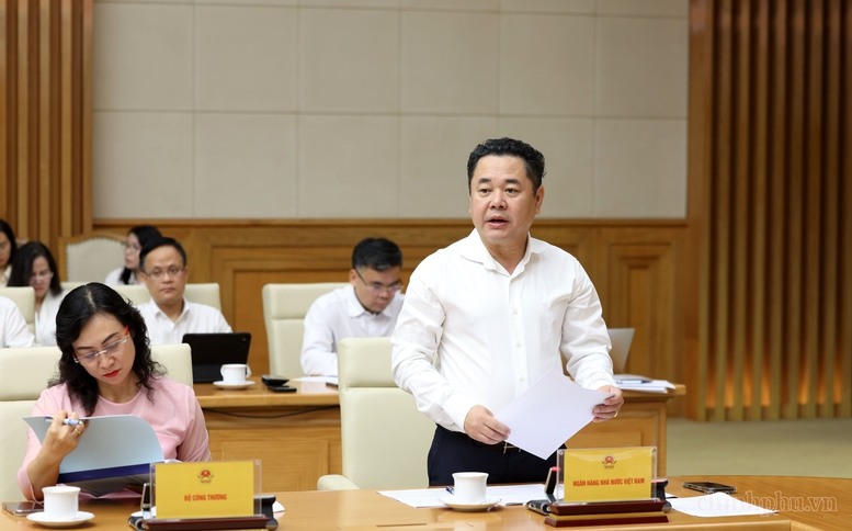 Phó Thủ tướng: Ngân hàng không thể và cũng không nên là nguồn vốn duy nhất của nền kinh tế