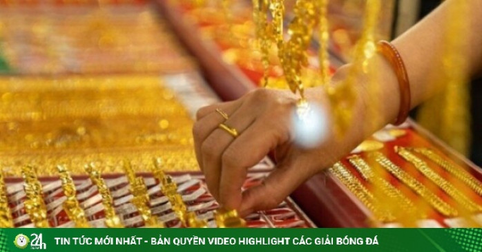Chốt giá vàng hôm nay ngày 13/8 lại diễn biến rất lạ