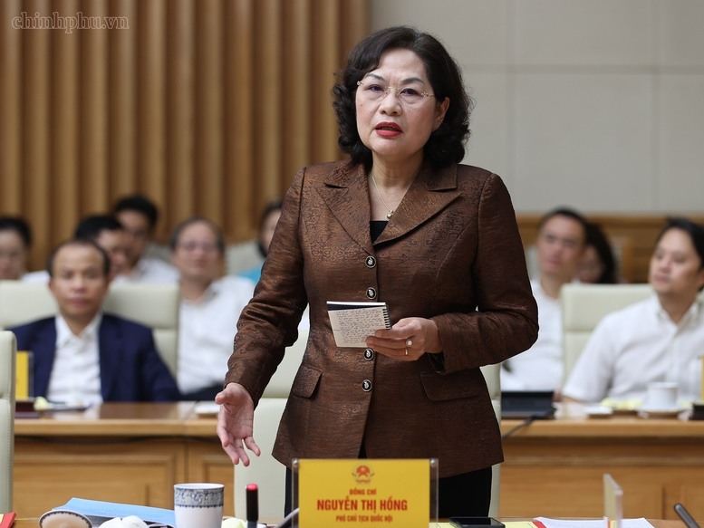 Thủ tướng yêu cầu các ngân hàng giảm thực chất lãi suất cho vay