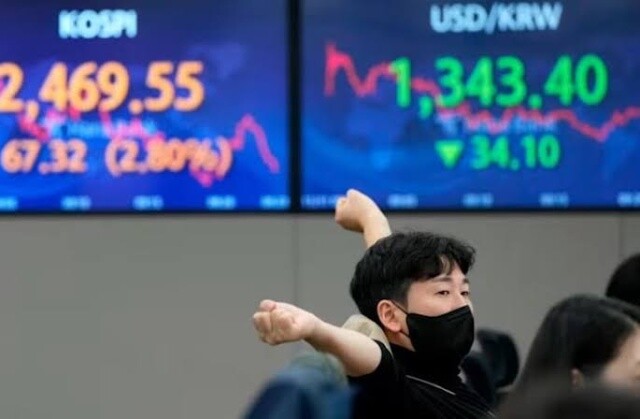 Nhà đầu tư Hàn Quốc làm gì trên Phố Wall mà chuyên gia phải thốt lên: “Quá điên rồ”?