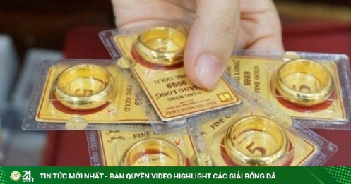 Chốt giá vàng hôm nay ngày 19/8 đồng loạt giảm rất mạnh