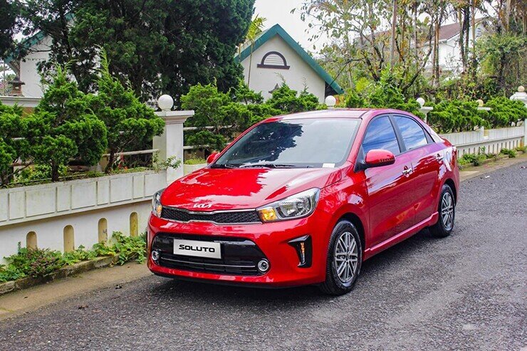 Giá xe KIA Soluto tháng 8/2026, giảm 26 triệu đồng