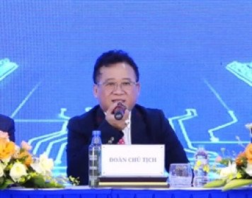 Công ty liên quan ông Đặng Thành Tâm gom thêm 10 triệu cp KBC