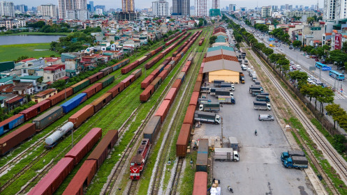 Vì sao chưa điện khí hóa toàn tuyến đường sắt Lào Cai - Hải Phòng