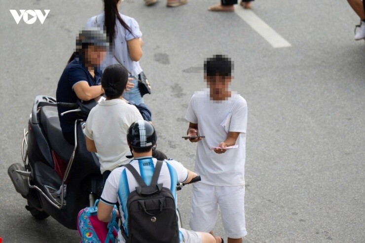 “Sốt” vé chung kết Việt Nam vs Thái Lan, “chợ đen” hét giá hơn 10 triệu một cặp
