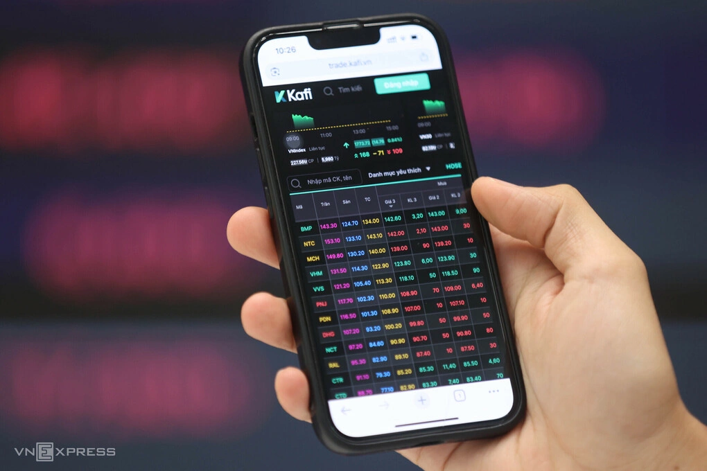 Có nên mua cổ phiếu khi giá đã tăng 30-40% không?