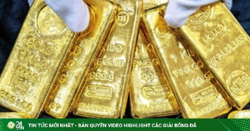 Giá vàng hôm nay 29/8: Thế giới lao dốc, trong nước ngược chiều tăng