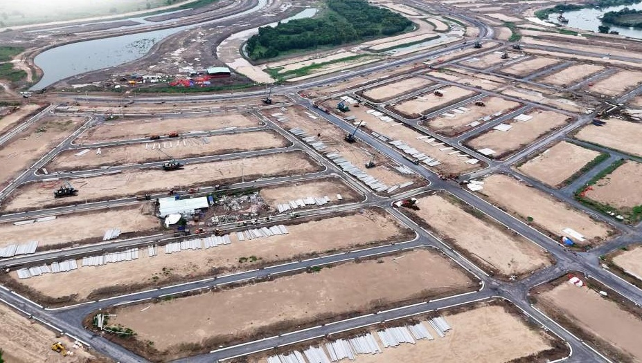 Hơn 16.8 ngàn sản phẩm đủ điều kiện mở bán nhà “trên giấy” trong tháng 8