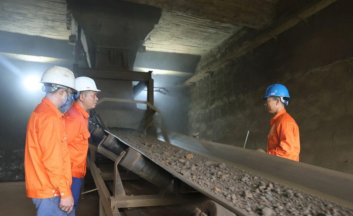 Mỏ sắt Quý Xa tái khởi động sau khi đổi chủ