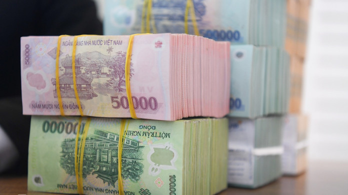 Chính phủ yêu cầu ngân hàng chấm dứt cho vay tập trung vào doanh nghiệp ‘sân sau’