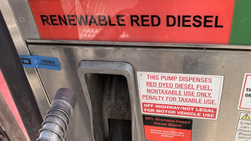 Diesel nhuộm - 'ngôi sao bất đắc dĩ' giữa khủng hoảng nhiên liệu