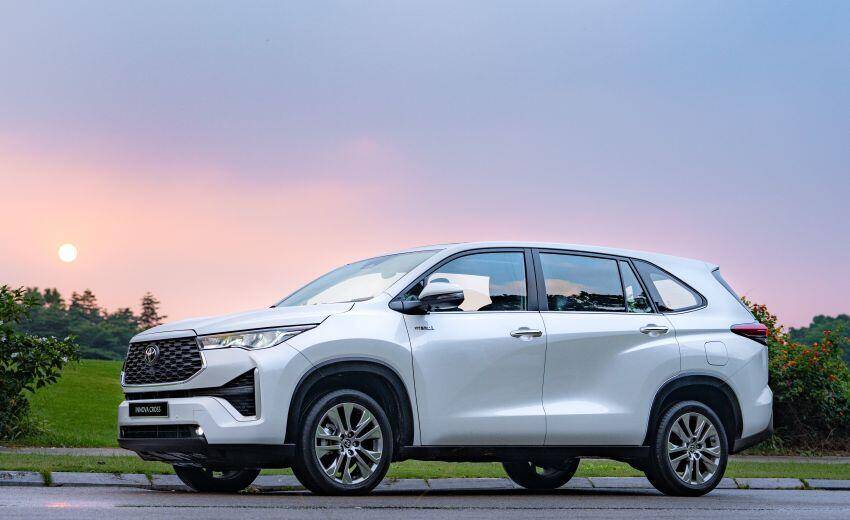 Sức hút ngày càng lớn của xe hybrid Toyota tại Việt Nam