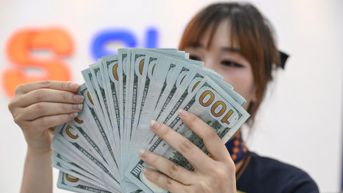 Giá USD ngân hàng tiếp tục giảm