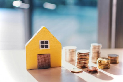 Dòng tiền phân hóa ở nhóm bất động sản, chứng khoán