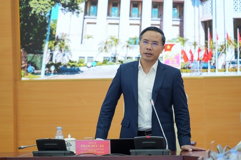 Thống đốc NHNN Phạm Đức Ấn: Các ngân hàng phải giảm ngay lãi suất cho vay từ 1.5 -2%