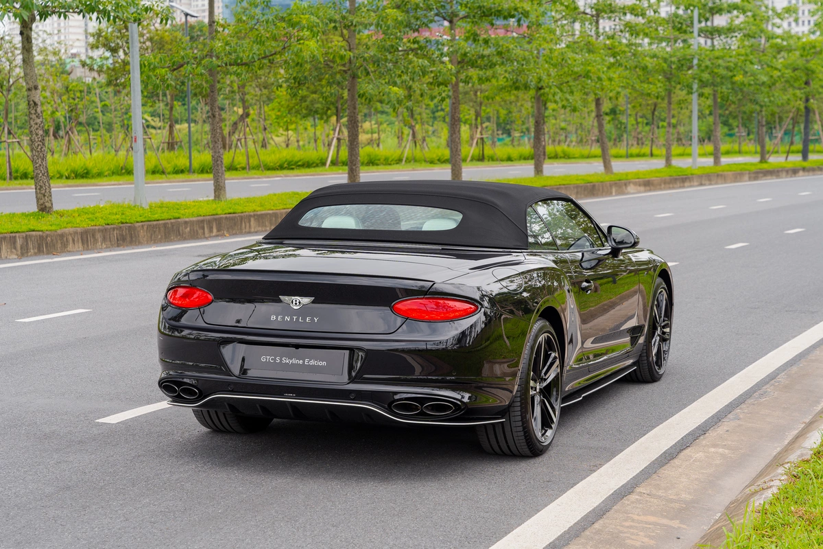 Bentley Continental GTC S Vietnam Skyline - siêu sang độc bản giá 18,9 tỷ đồng