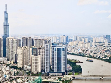 Thanh khoản suy yếu, vì sao giá nhà vẫn neo cao?