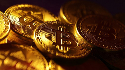 Bitcoin thủng mốc 80.000 USD