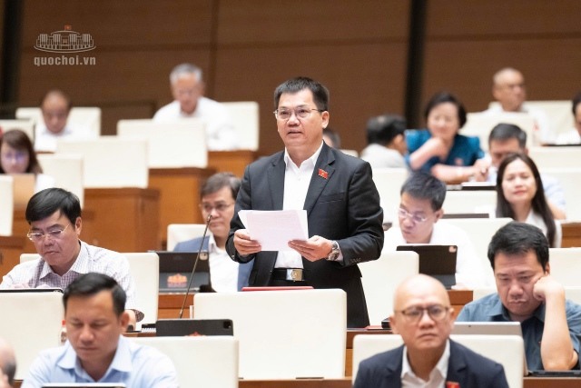 Đại biểu Quốc hội đề nghị kiểm soát chặt tiền đặt cọc, bảo lãnh mua nhà hình thành trong tương lai