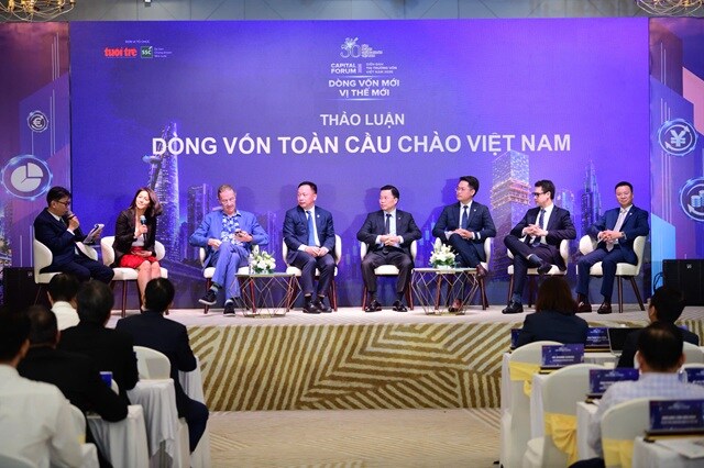 Thị trường chứng khoán Việt Nam làm gì để giữ chân dòng vốn ngoại sau mốc nâng hạng?