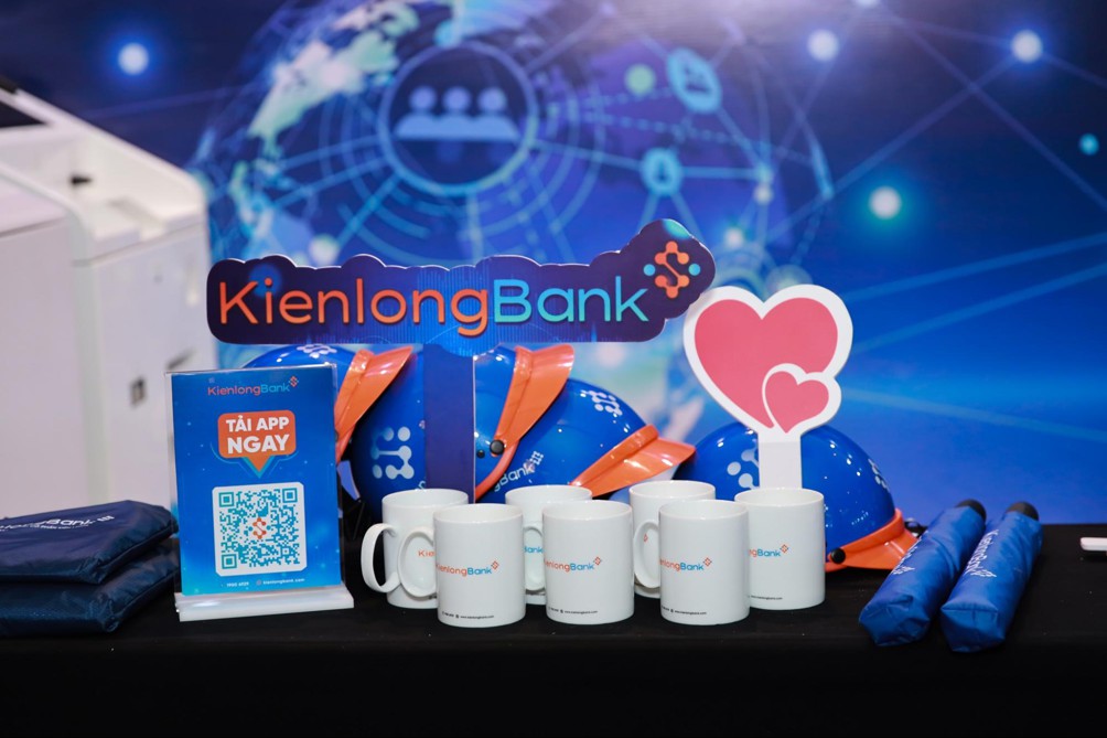 Bùng nổ ưu đãi lên tới 30 tỷ đồng cùng lãi suất hấp dẫn 9,6% tại KienlongBank. Ưu thế với lãi suất hấp  ...