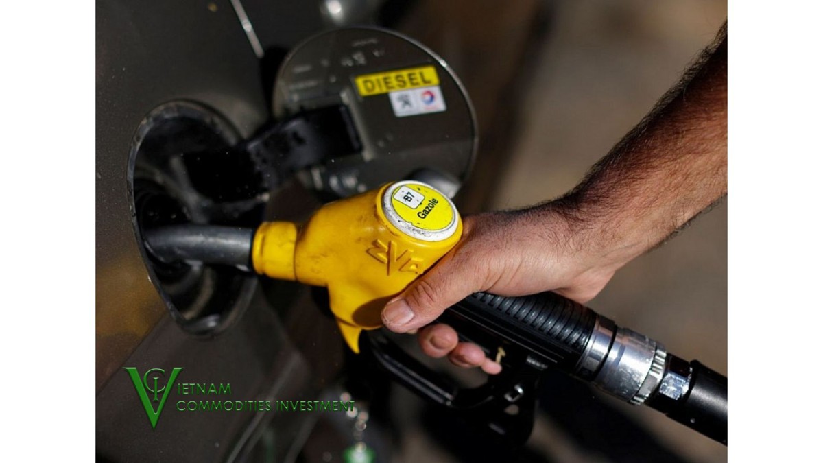 Nguy cơ một đợt tăng giá của dầu thô lại gia tăng.. • Giá dầu hiện đang ở gần mức thấp nhất trong một  ...