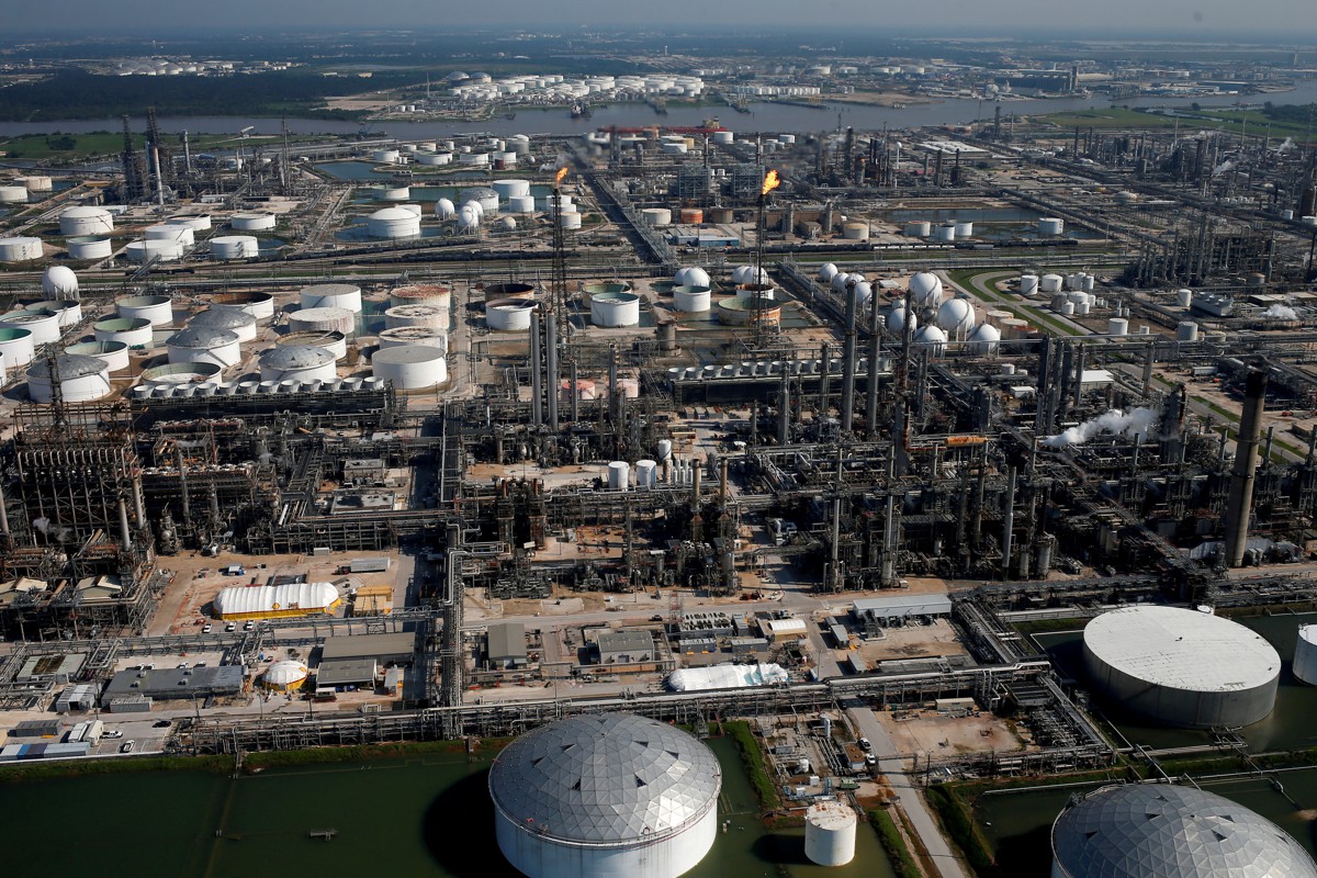 Các nhà máy lọc dầu của Hoa Kỳ khôi phục sản lượng bị mất, một số lần ngừng hoạt động sẽ kéo dài đến  ...