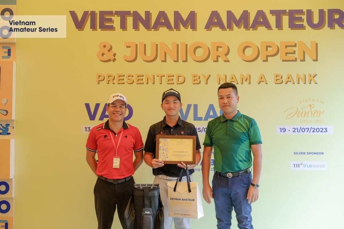 Nguyễn Nhất Long lên ngôi vô địch Giải golf nghiệp dư Việt Nam mở rộng tranh Cup Nam A Bank 2023