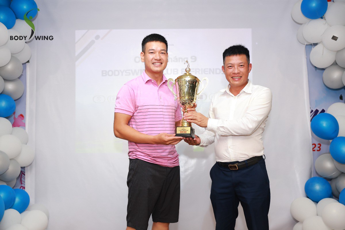 Golfer Nguyễn Hữu Thoan vô địch Giải Golf Outing tháng 9 - Bodyswing & Friends