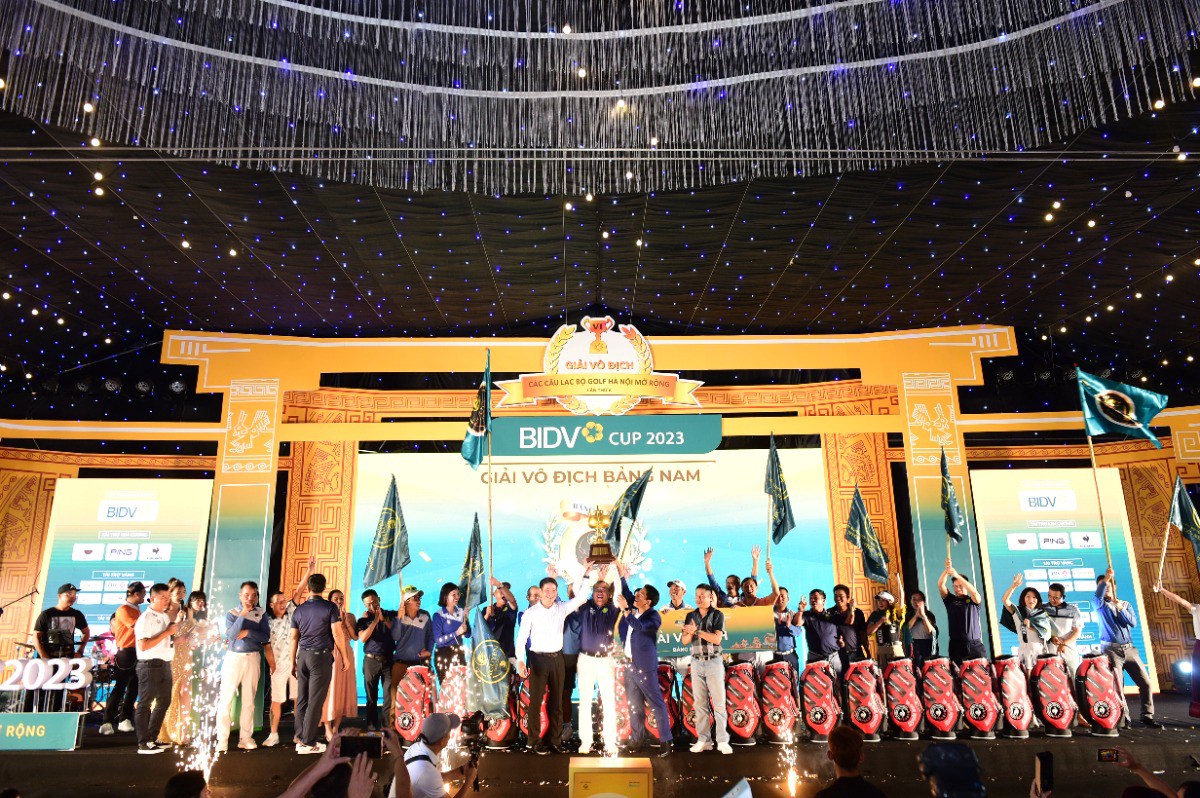 CLB Họ Nguyễn Thăng Long và CLB Golf Khỉ Vàng giành chiến thắng giải Vô địch các CLB golf Hà Nội mở rộng lần thứ 6 - BIDV CUP 2023
