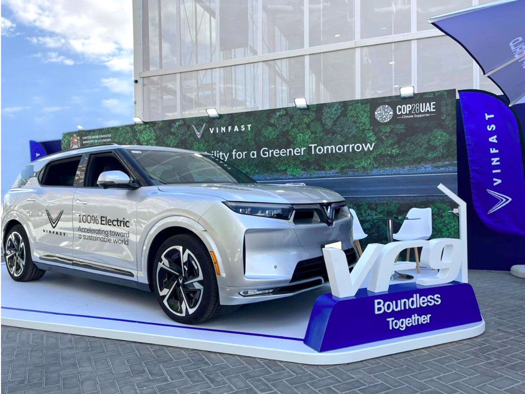 Vinfast là đại diện doanh nghiệp việt nam duy nhất phát biểu và trưng bày mẫu xe Vinfast VF9 tại COP28