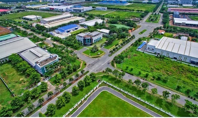 CRC - HƯỞNG LỢI GÌ TỪ QUY HOẠCH ĐIỆN VIII?. 1. Tổng quan doanh nghiệp. Công ty Cổ phần Create Capital  ...