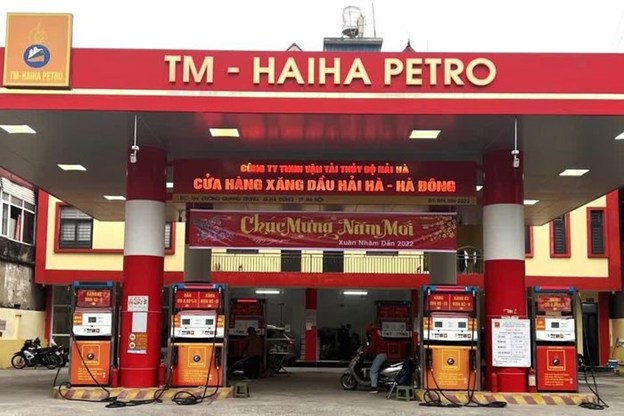 NGỪNG THÔNG QUAN DẦU XĂNG CỦA HẢI HÀ PETRO VÀ XUYÊN VIỆT OIL. Tình Hình Thị Trường Năng Lượng. Dừng  ...