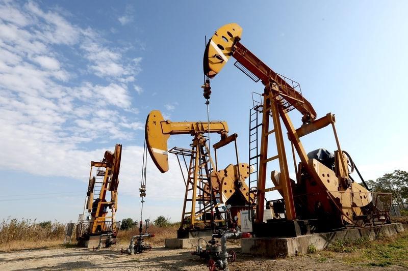 Giá dầu ổn định trong bối cảnh căng thẳng địa chính trị tại Trung Đông leo thang