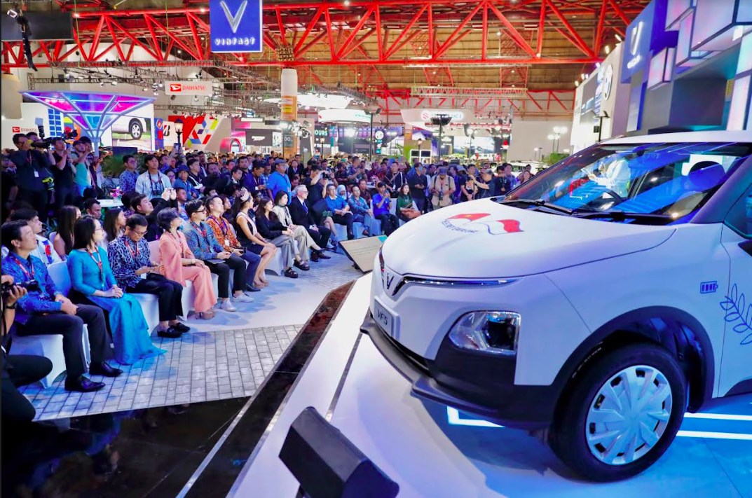 Vinfast chính thức mở bán SUV điện VF e34 tại Indonesia