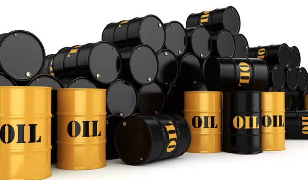 Giá xăng dầu hôm nay 16/5: Phục hồi nhờ tồn kho dầu thô Mỹ giảm