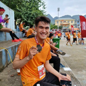 Đặng Việt Hoàng