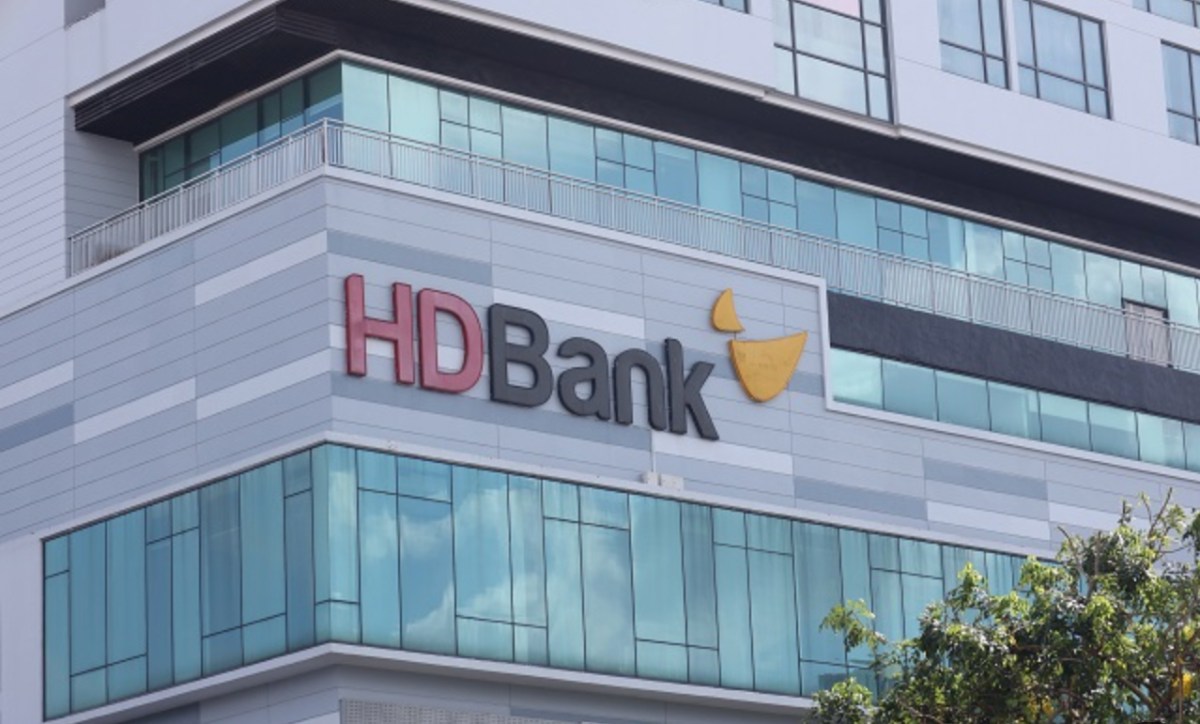 HDB: Cổ đông Ngân hàng HDBank sắp nhận 2.900 tỷ đồng cổ tức, chờ phương án chia cổ phiếu