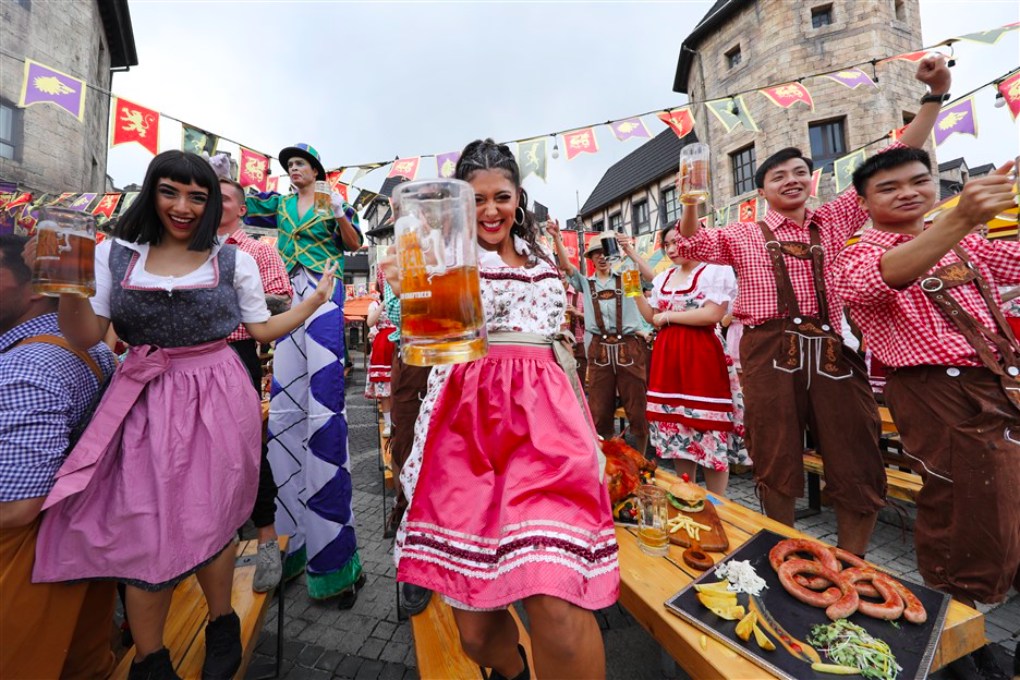 Đà Nẵng: Lễ hội Bia B’estival trên đỉnh Bà Nà thu hút hàng nghìn du khách