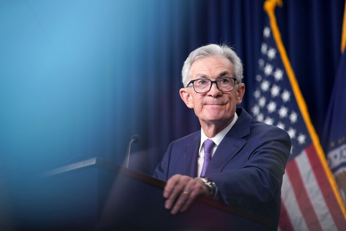 Powell cho biết việc cắt giảm lãi suất vào tháng 9 ‘chắc chắn’ nếu dữ liệu lạm phát tiếp tục hạ nhiệt.  ...