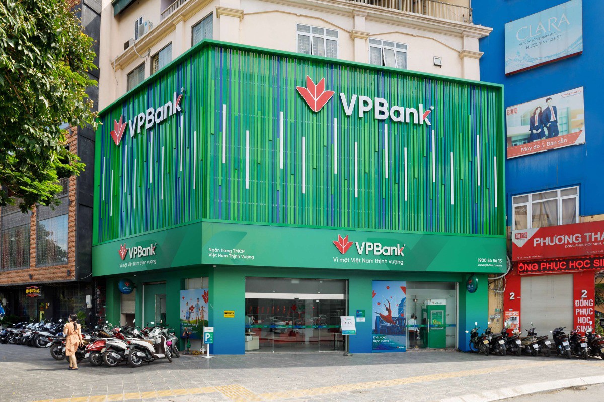 Lãnh đạo VPBank Chi 92 Tỷ Đồng Mua 5 Triệu Cổ Phiếu, Quỹ Ngoại Mạnh Tay Thay Đổi Vị Thế. Phó Tổng Giám  ...