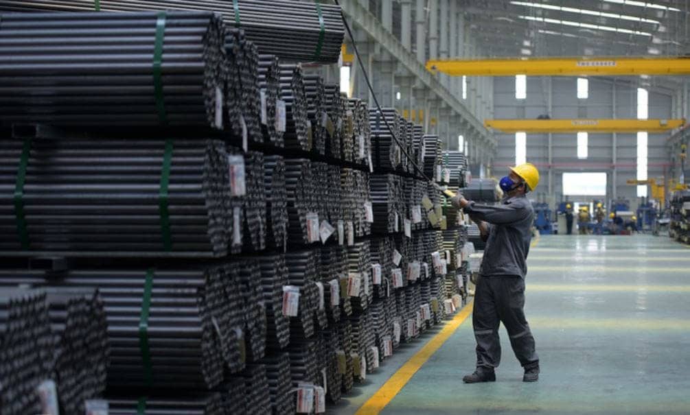 Ngành thép Trung Quốc đứng trước nhiều thách thức: Tương lai u ám hay sáng sủa?. Các quan chức công  ...