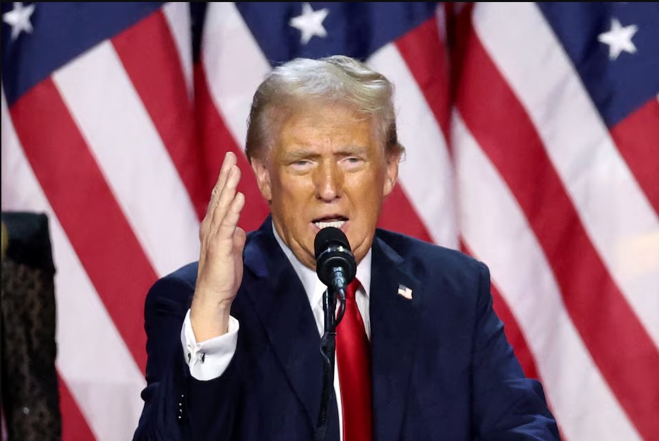 Donald Trump Tuyên Bố Chiến Thắng: Sự Trở Lại Ngoạn Mục Sau 4 Năm Rời Nhà Trắng. Ứng cử viên đảng Cộng  ...