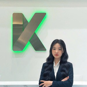 Cầm Lee Stock