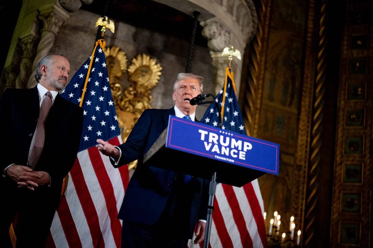 MAKE AMERICA WEALTHY AGAIN!. Giọng điều có phần "bồ câu" hơn từ Tân Tổng thống Donald Trump!. Trong  ...
